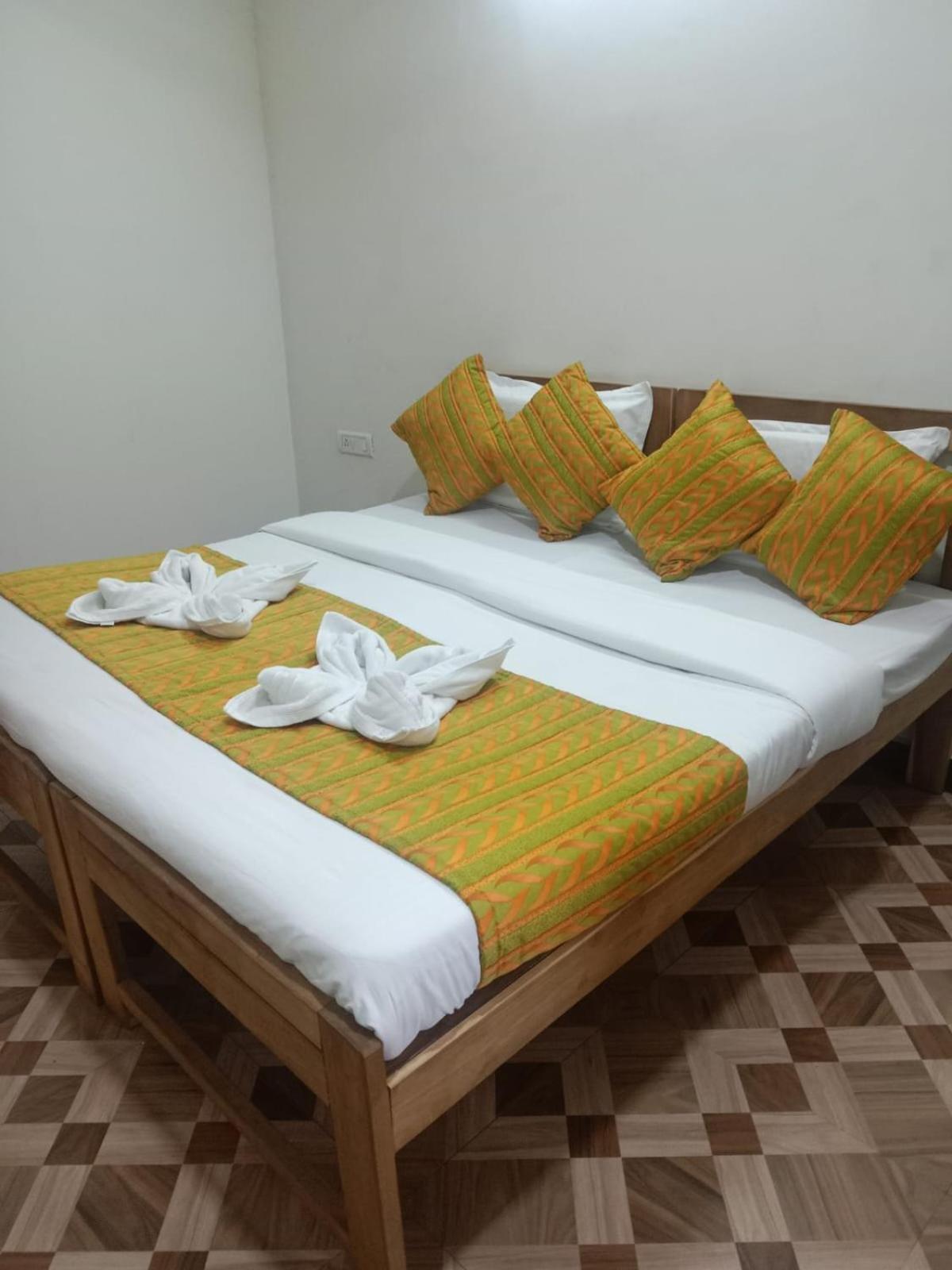 Baga Beach Prime Bagian luar foto